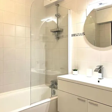 Spacieux Duplex Parisien Renove, Proche Tour Eiffel Apartment