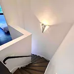 Spacieux duplex parisien rénové, proche Tour Eiffel